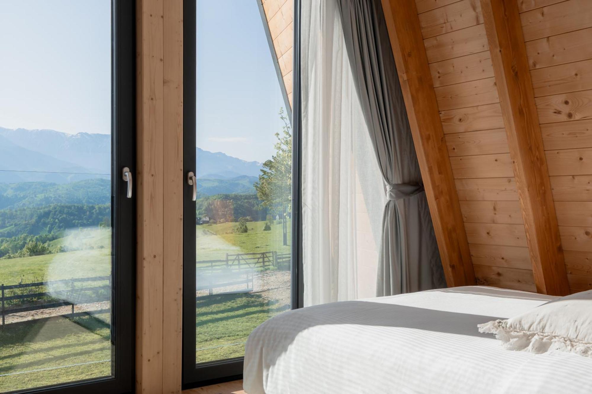 Amont Chalet Peştera Exteriör bild